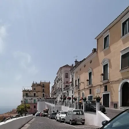 Casa Fiore 2 * Vietri